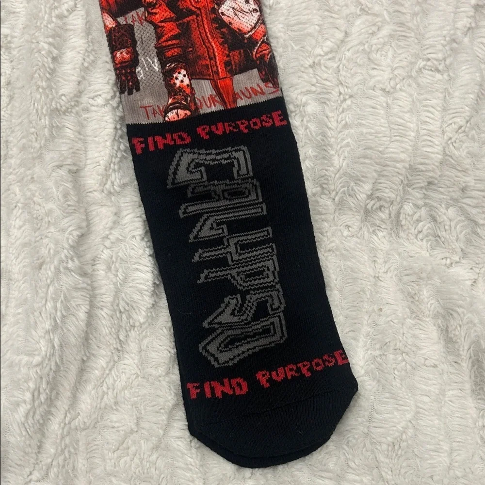 Spencer's pair of Borderlands Calypso Twins crew socks Graphic new